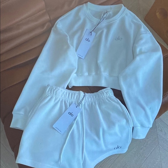 ALO Yoga Pants - ALO Yoga White Pink Athletic Shorts and Sweatshirt Set